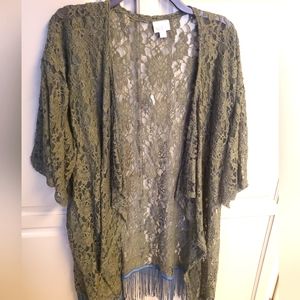LuLaRoe Monroe Kimono w/ Fringe